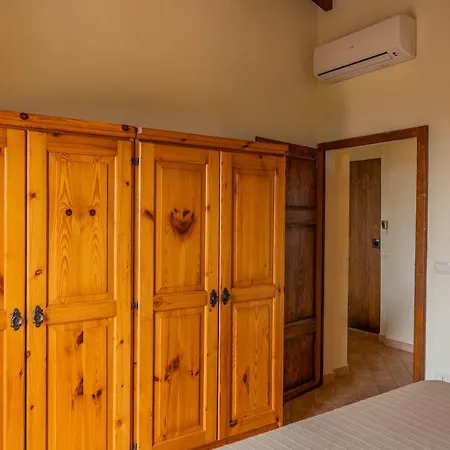 ファームステイ Mercurio カンピーリア・マリッティマ